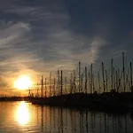 Appartement Coral - Lumineux Cap D'agde Vue , Idéalement Situé Agde