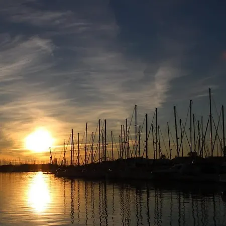 Appartement Coral - Lumineux Cap D'agde Vue , Idéalement Situé Agde